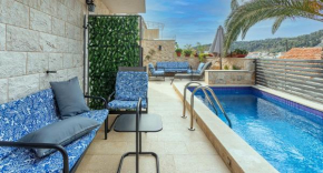 Villa Capitis in the center-Deluxe Apartment with Swimming Pool